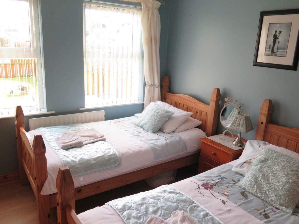 Glen Haven Bed And Breakfast Баликасъл Екстериор снимка